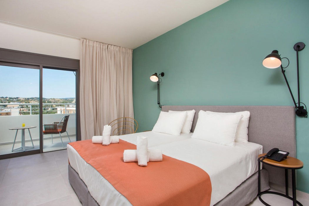 Mazoren Art Hotel 18/60