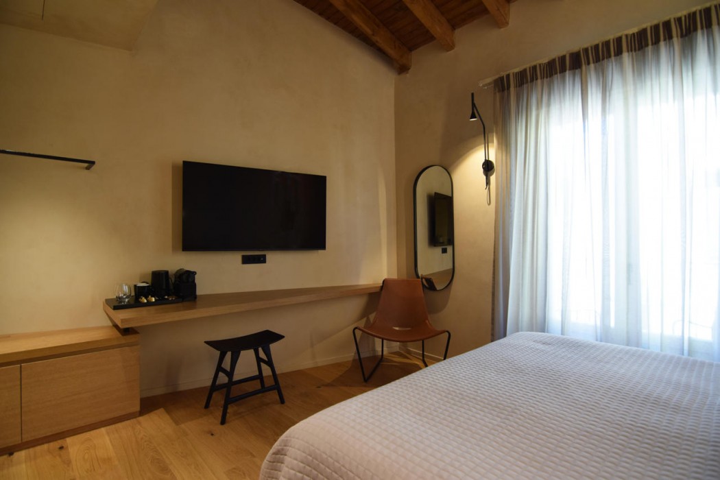 Consolato Boutique Suites 13/94