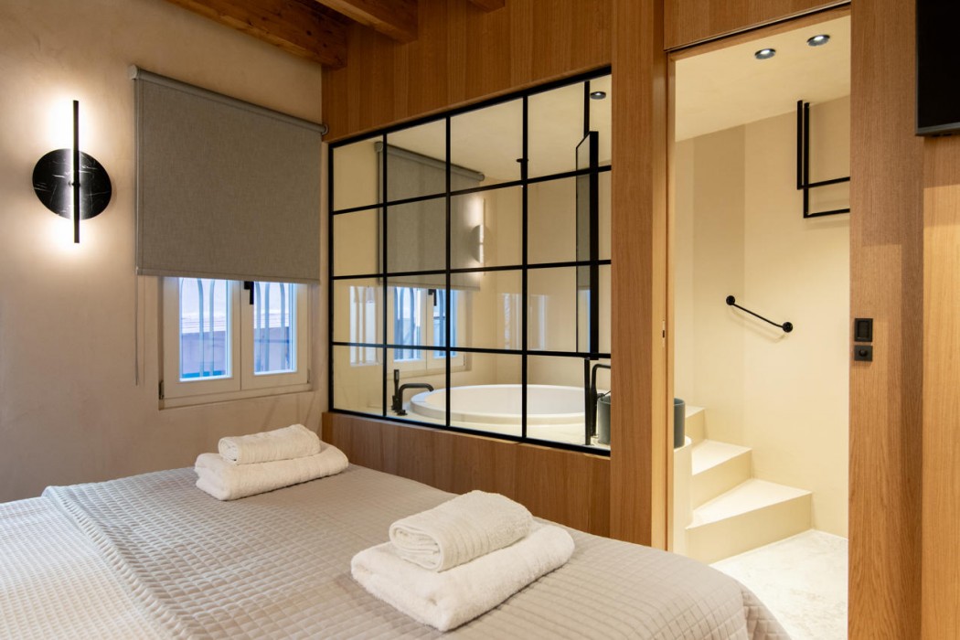 Consolato Boutique Suites 28/94