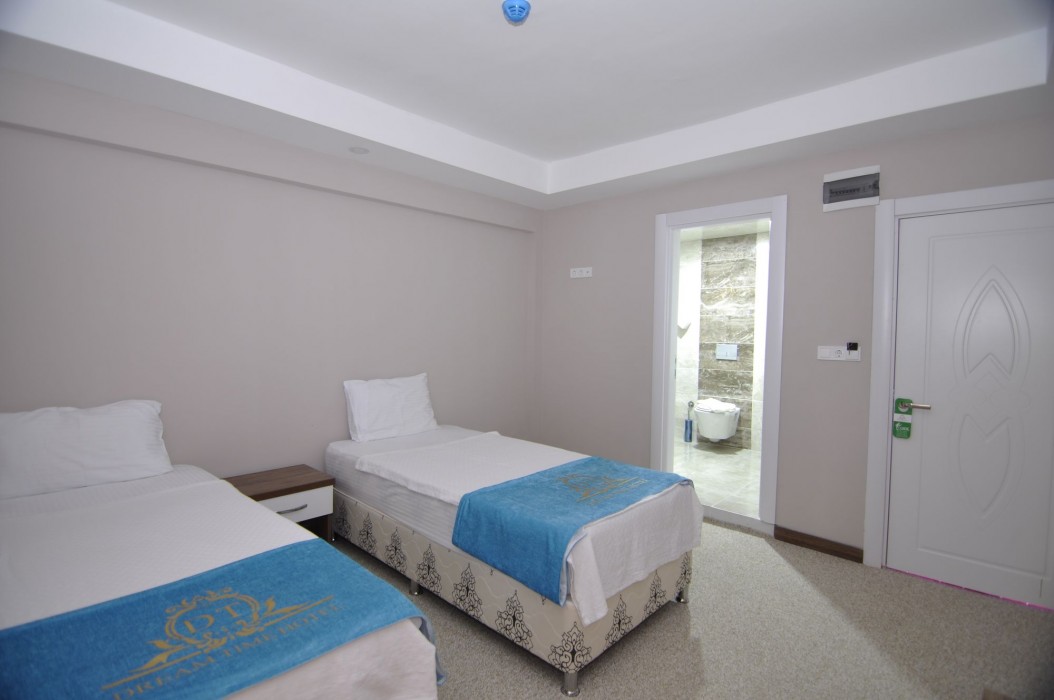 Dream Time Hotel 29/31