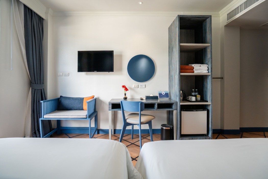 Phuket Island View Resort 25/76