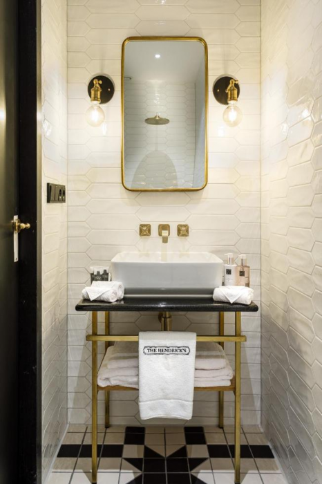 The Hendrick's Hotel 6/21