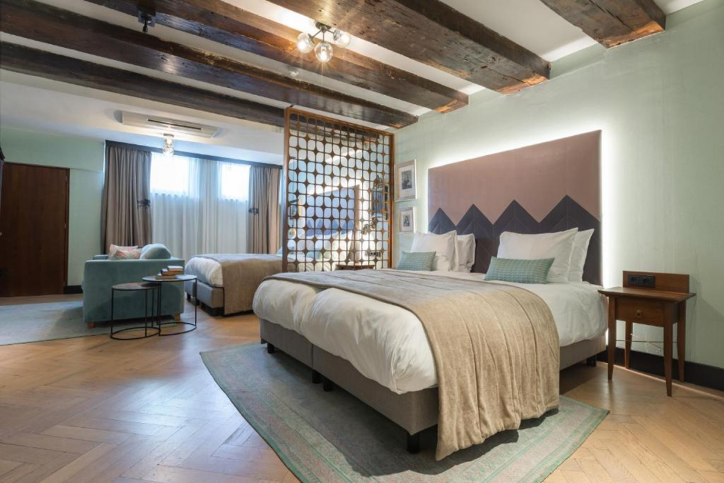 The Hendrick's Hotel 14/21