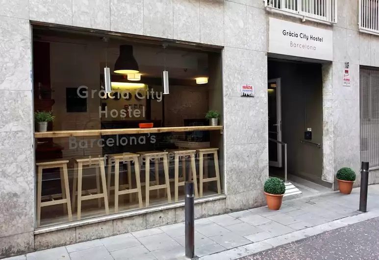 Gracia City Hostel 1/26