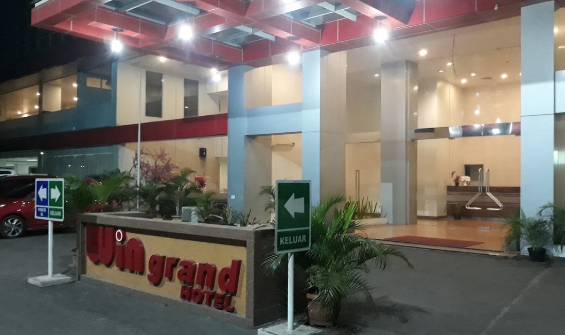 Win Grand Hotel 1/19