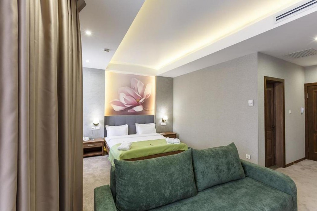Renion Hills Hotel 27/58
