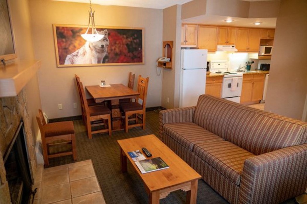 Irwins Mountain Inn Hotel 47/98