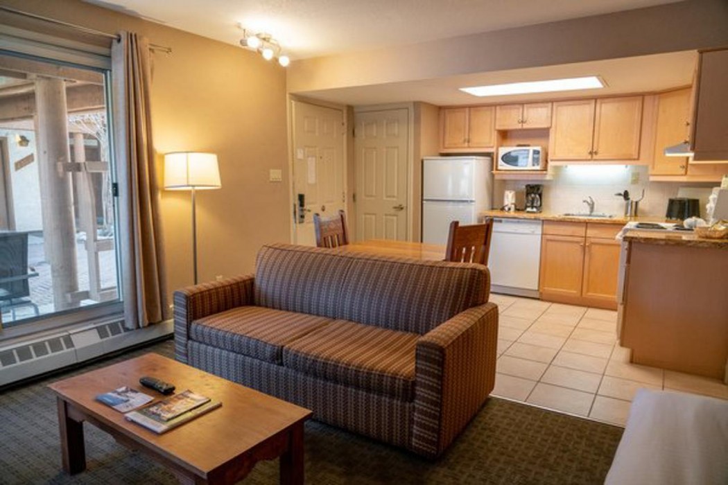 Irwins Mountain Inn Hotel 40/98