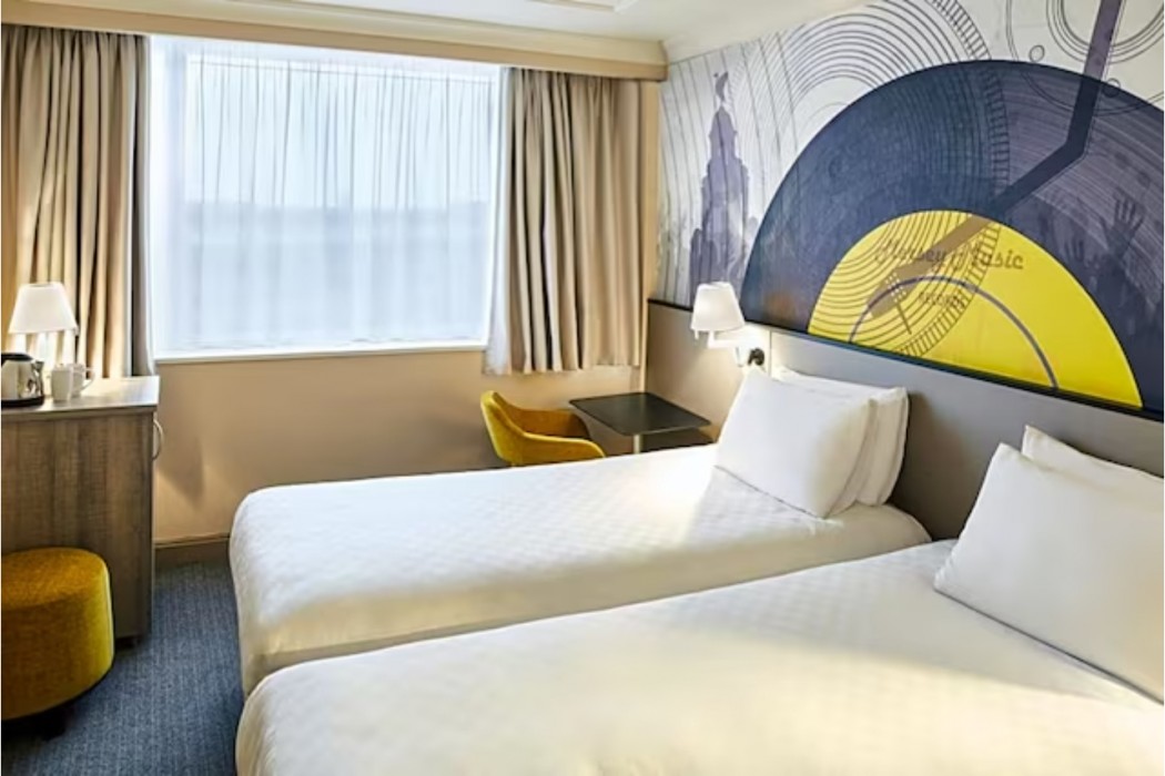 Atlantic Tower Hotel Liverpool By Sunday 14/35