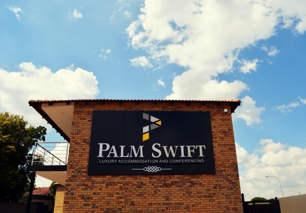 Palm Swift Luxury Accommodation 1/27