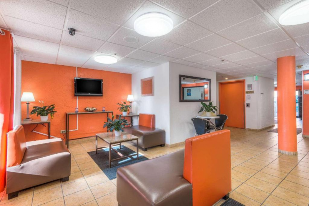 Motel6 Bridgeview, IL 7/64