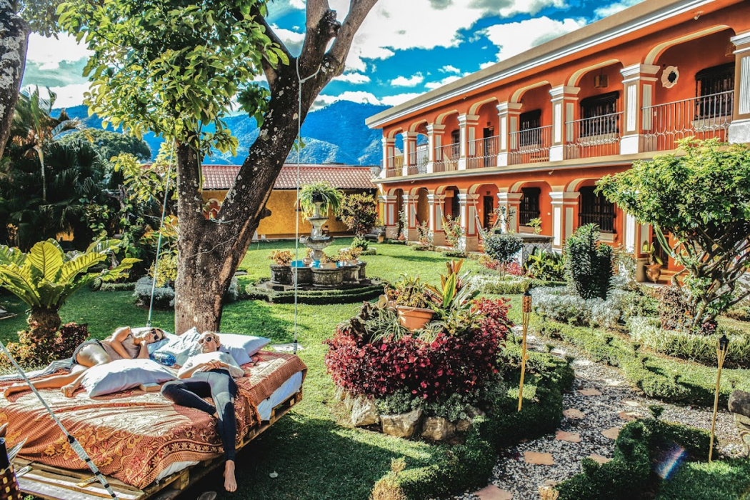 Socialtel Antigua Guatemala 2/56