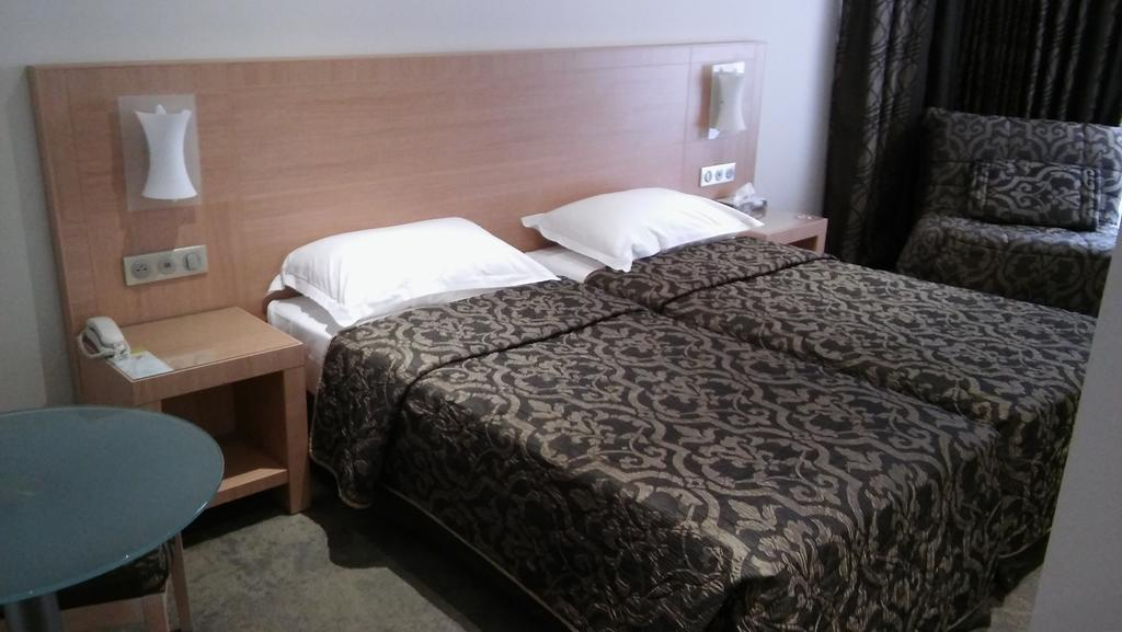 Hotel Le Rocher 13/52