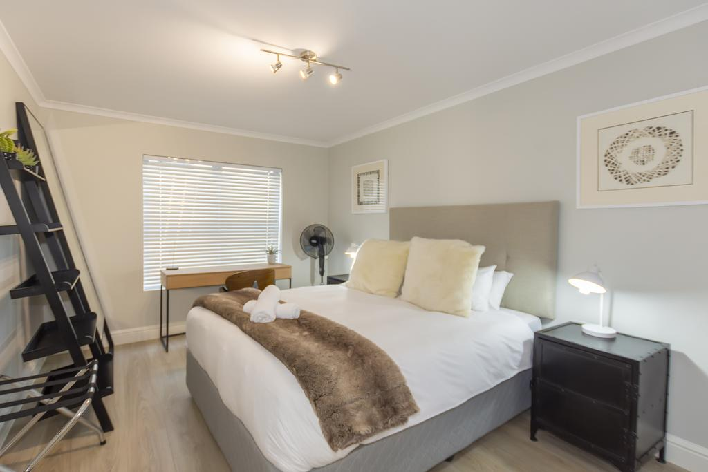 The Paragon Luxury Apartments 2/2