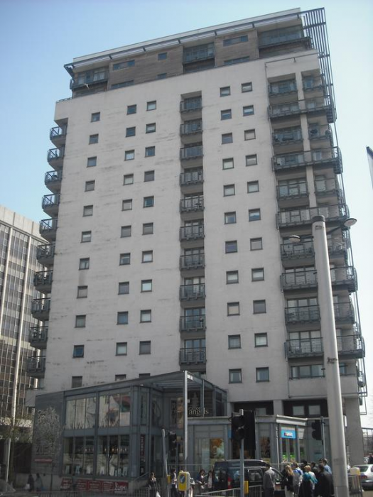 The Cardiff Apartment 1/21