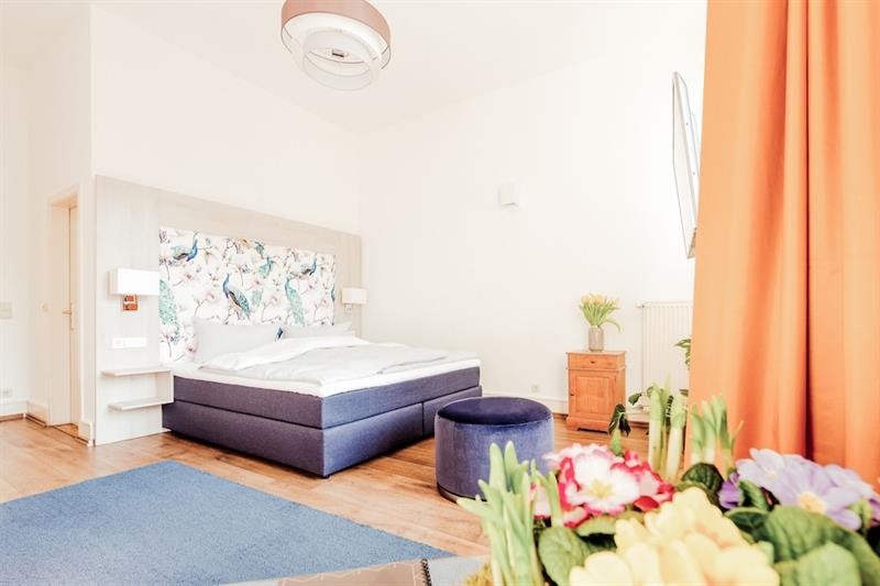 Denner Hotel 30/100