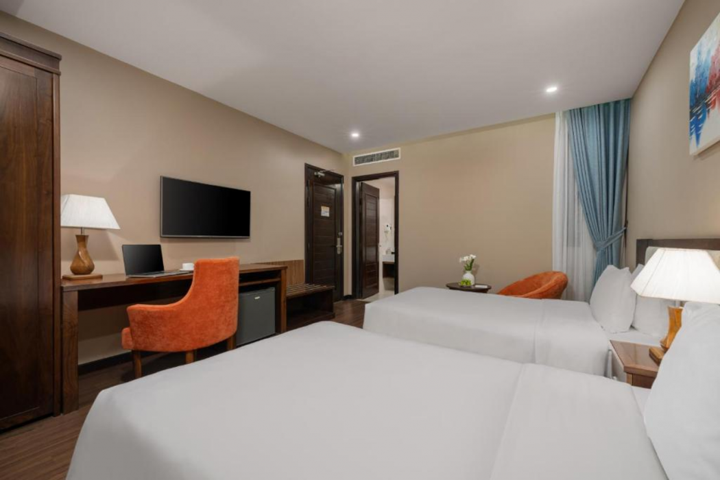 Yarra Ocean Suites Danang 11/58