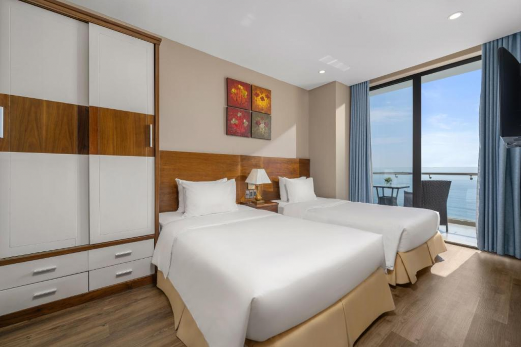 Yarra Ocean Suites Danang 9/58