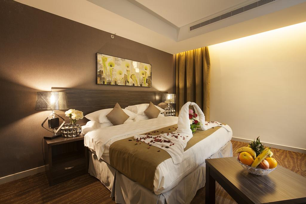 Watheer Hotel Suite 8/44