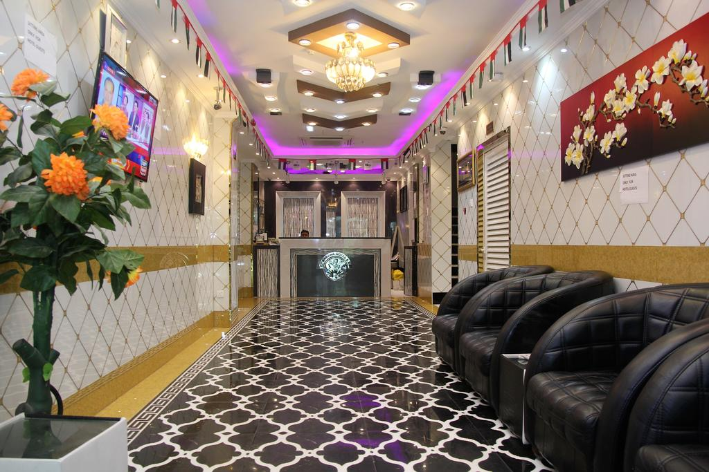 Al Sabkha Hotel 7/53