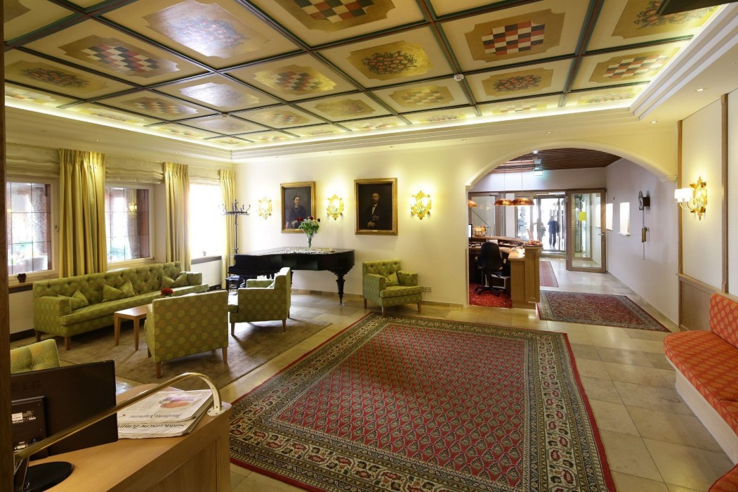 Hotel Bayerischer Hof. 13/31