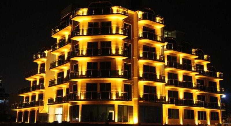 Legacy Hotel 22/32