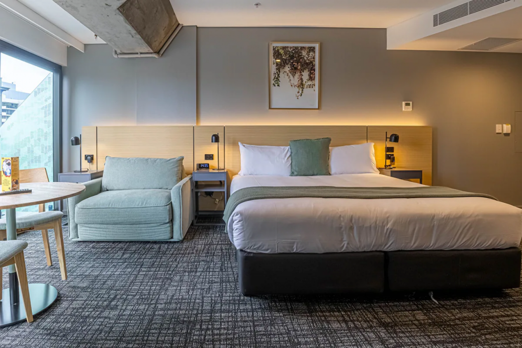 Song Hotel Sydney 6/29