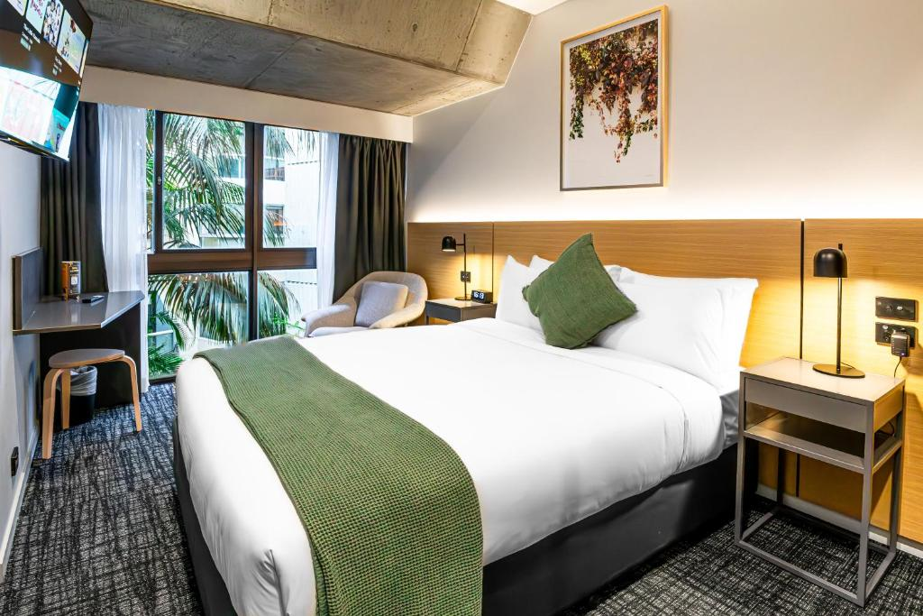 Song Hotel Sydney 7/29