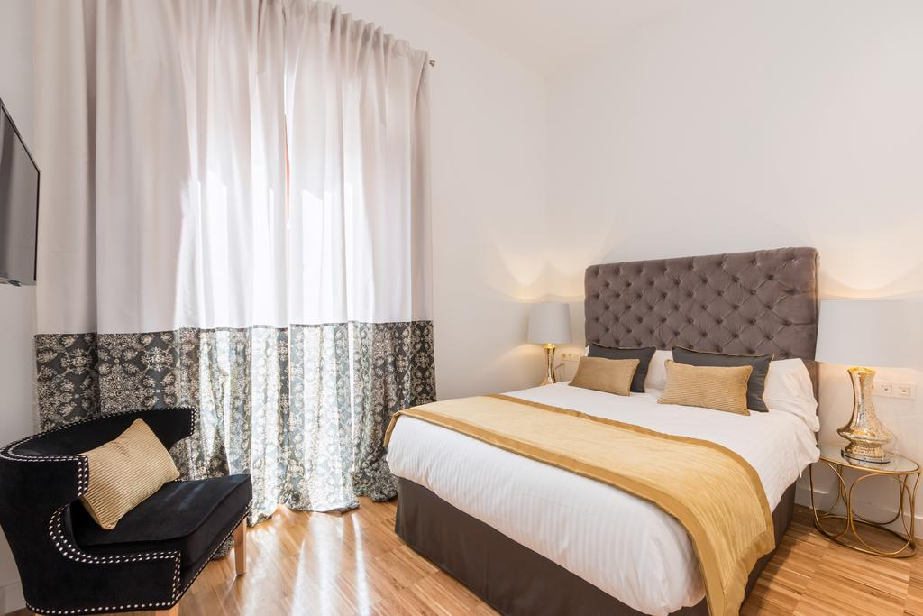 Oro del Darro Suites 7/48