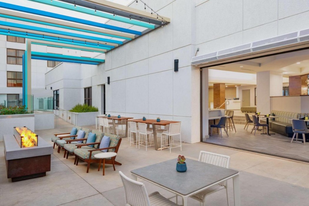 DoubleTree by Hilton Phoenix Chandler 13/36
