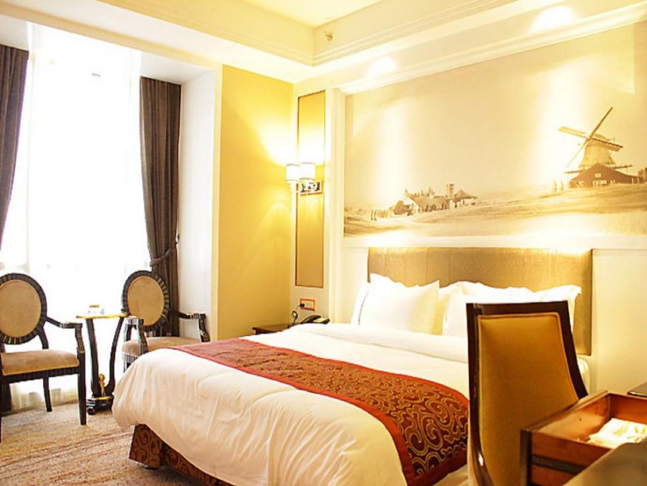 Guangzhou Daxin International Hotel 6/18