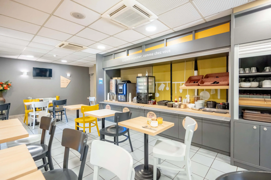 B&B Hotel Hyeres 17/27