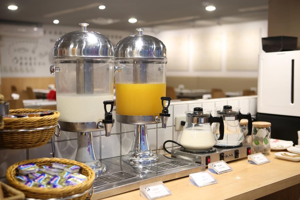 Mega Hotel Chiayi (ex. Hotel Discover) 27/63