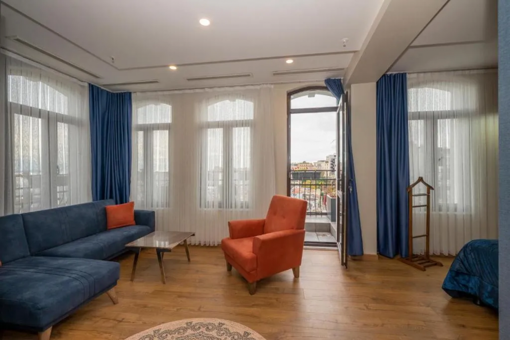Juno Taksim Hotel 13/75