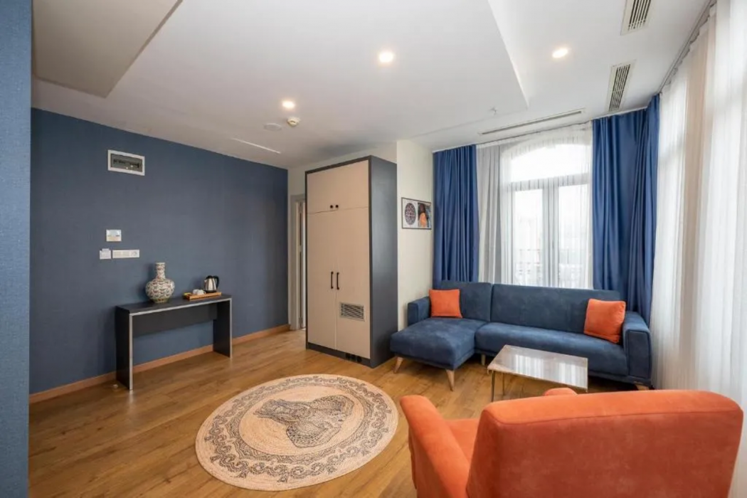 Juno Taksim Hotel 12/75
