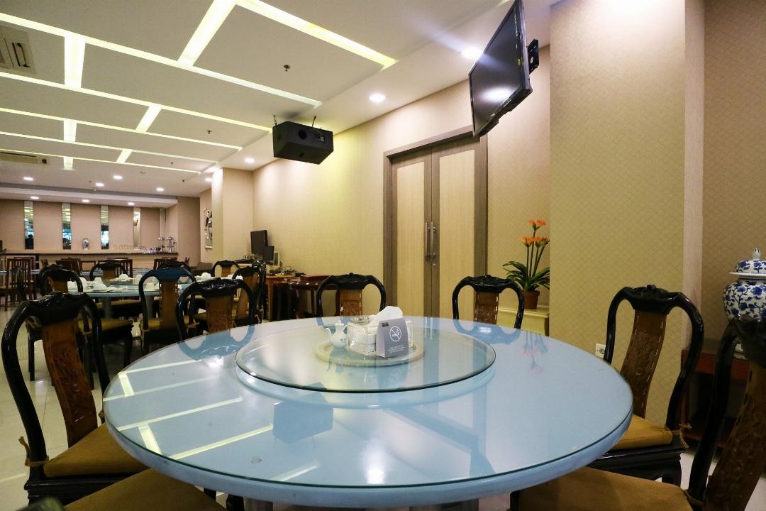Coin S Hotel 44/96