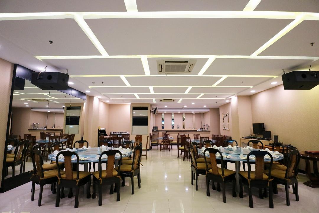 Coin S Hotel 42/96