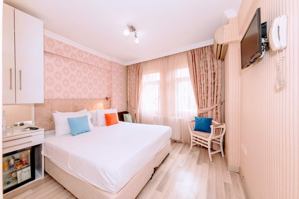 Walnut Shell Hotel 15/52