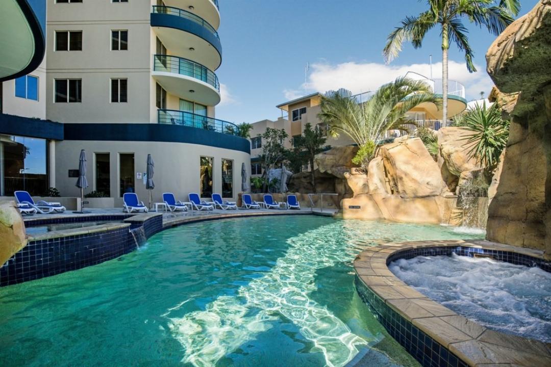 LANDMARK RESORT 33/73