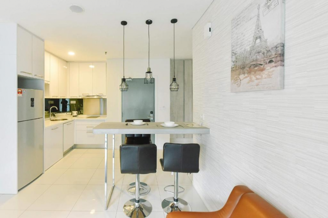 Summer Suites Residences By Subhome 44/68