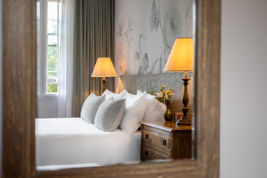 The Russell Boutique Hotel 11/67