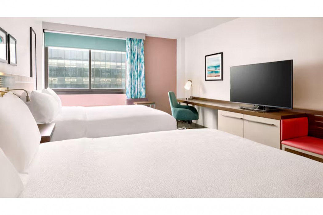 Hilton Garden Inn LAX Los Angeles Airport 27/60