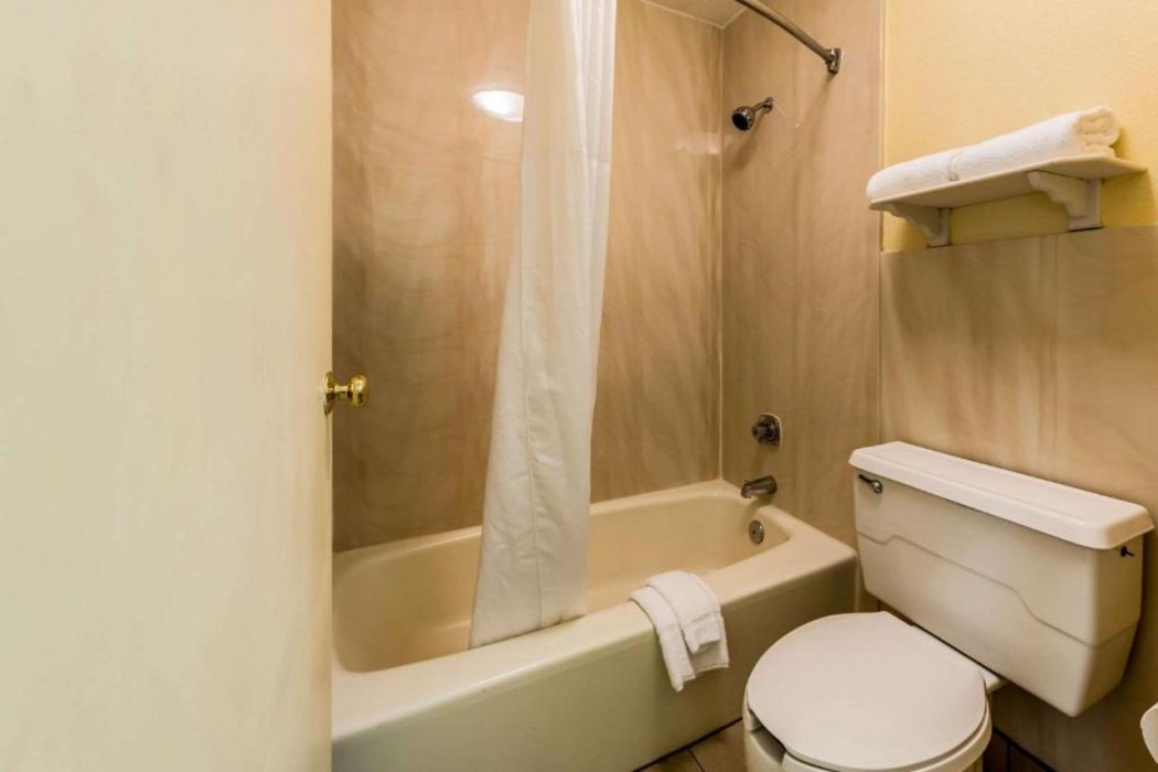 Quality Inn Clemson Near University 7/27