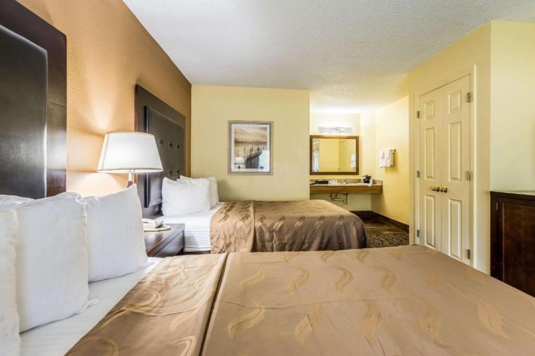 Quality Inn Clemson Near University 8/27