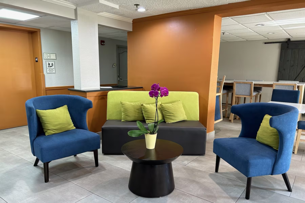 Baymont by Wyndham Orlando South 16/17