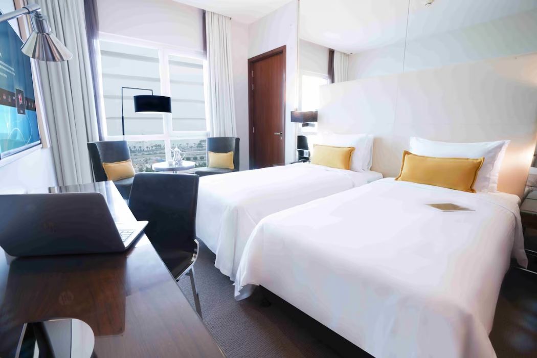 سنترو كورنيش الخبر من روتانا(Centro Corniche Al Khobar By Rotana) 18/85