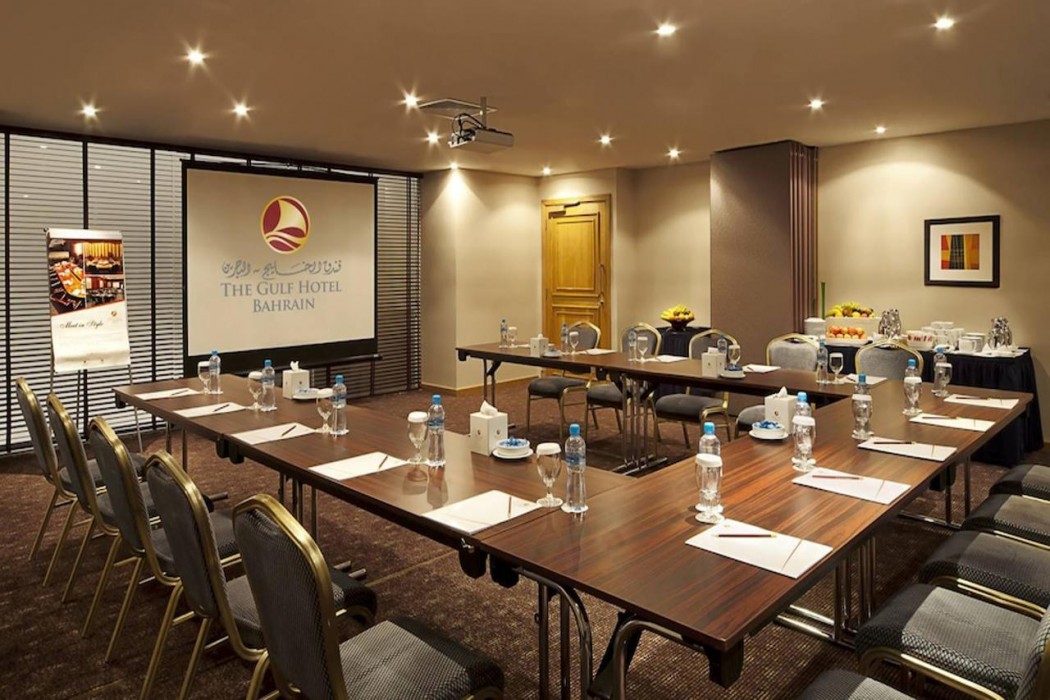 Gulf Executive Residence (within Gulf Hotel premises) 13/38