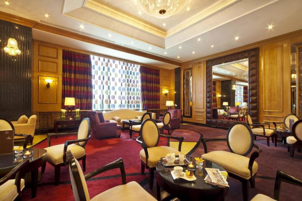 Gulf Executive Residence (within Gulf Hotel premises) 23/38