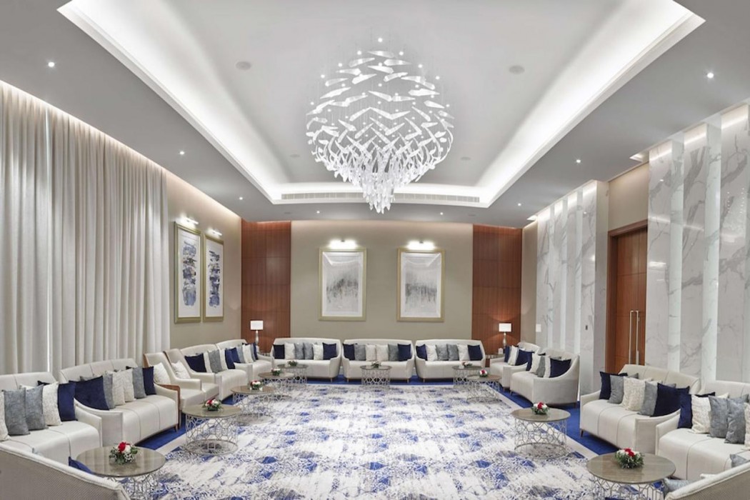 Gulf Executive Residence (within Gulf Hotel premises) 12/38