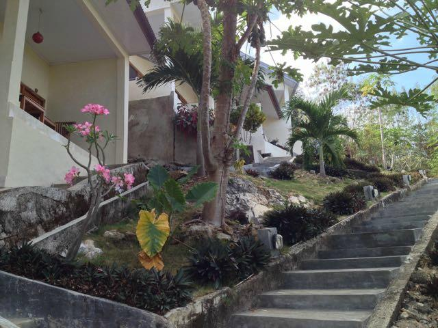 CF Komodo Hotel 2/36